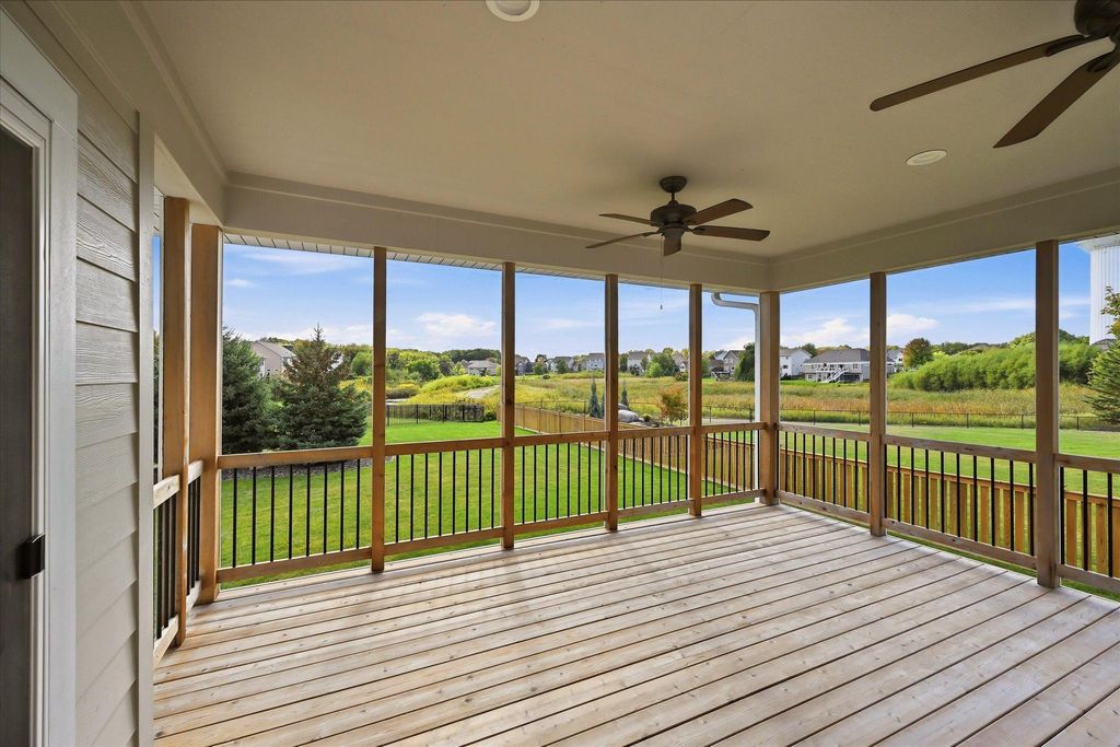 3204 Landon Court, Chaska, MN 55318 — photo 2