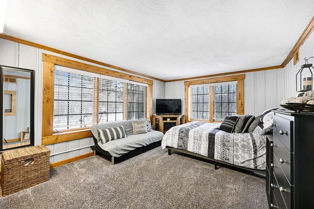 W179S8246 Pioneer DRIVE, Muskego, WI 53150