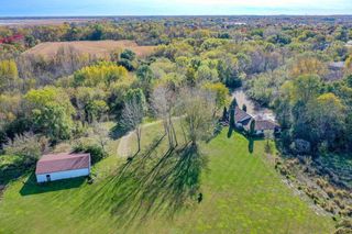 W179S8246 Pioneer DRIVE, Muskego, WI 53150