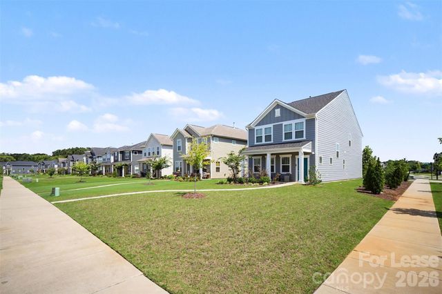 15502 Parkside Crossing Drive, Charlotte, NC 28278