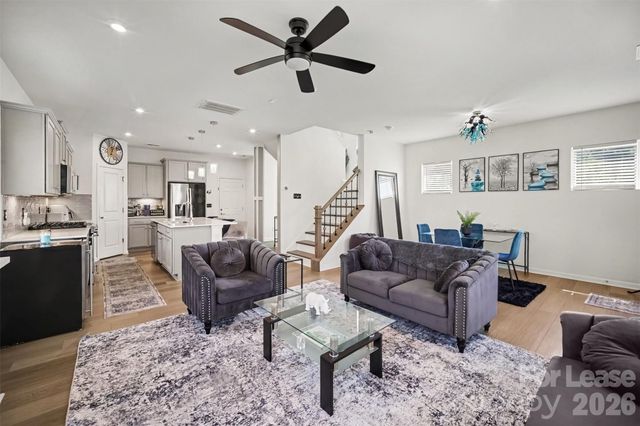 15502 Parkside Crossing Drive, Charlotte, NC 28278