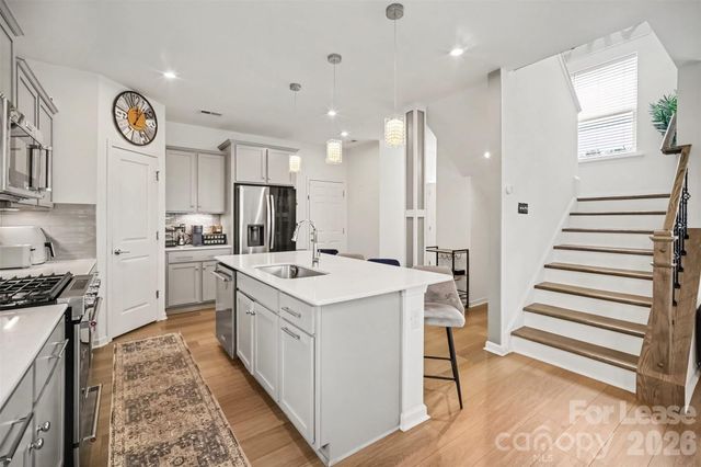 15502 Parkside Crossing Drive, Charlotte, NC 28278