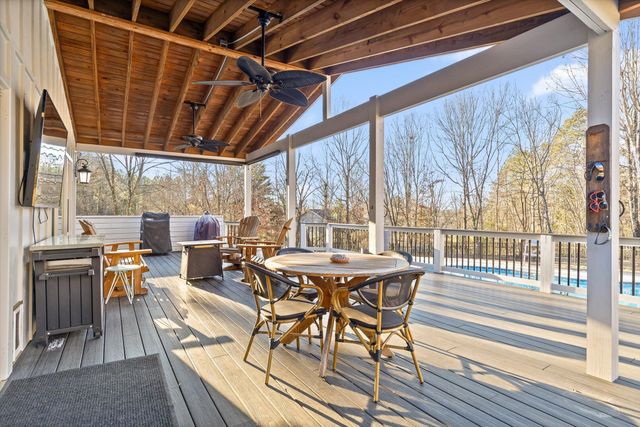 6632 Hideaway Road, Ooltewah, TN 37363