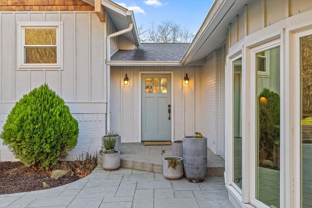 6632 Hideaway Road, Ooltewah, TN 37363