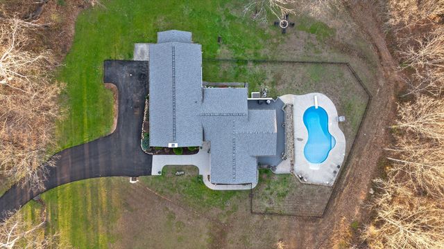 6632 Hideaway Road, Ooltewah, TN 37363