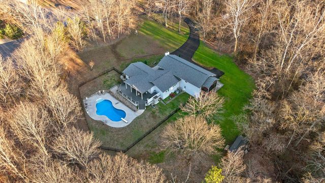 6632 Hideaway Road, Ooltewah, TN 37363