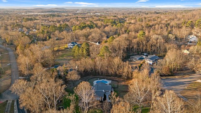 6632 Hideaway Road, Ooltewah, TN 37363