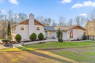 6632 Hideaway Road, Ooltewah, TN 37363