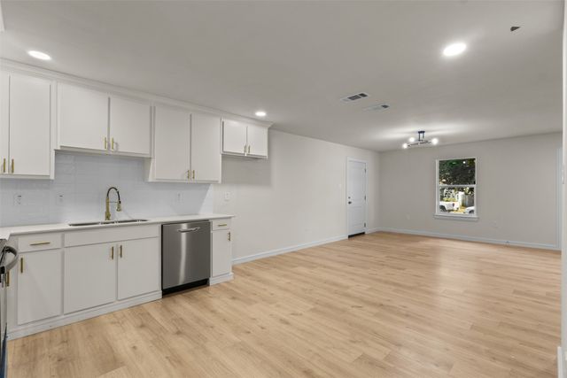 3203 Reynolds Avenue, Dallas, TX 75223
