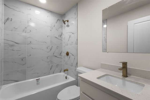 3203 Reynolds Avenue, Dallas, TX 75223