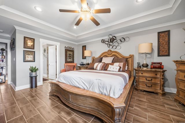 610 Surrey Lane, Benton, AR 72015