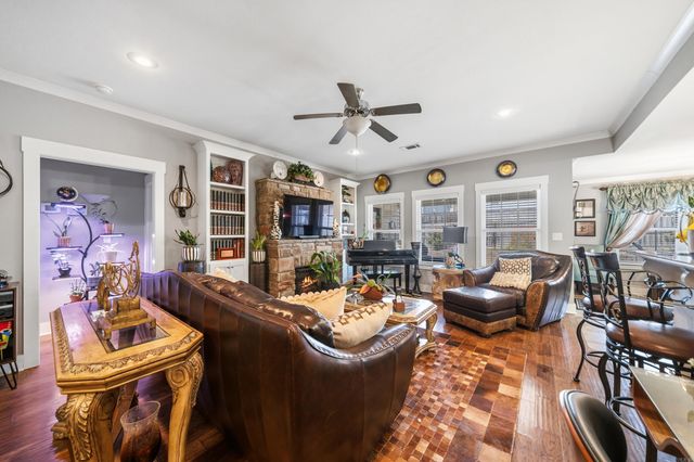 610 Surrey Lane, Benton, AR 72015