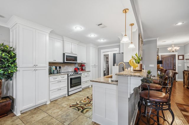 610 Surrey Lane, Benton, AR 72015