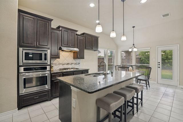 616 Cayden Court, Fate, TX 75087