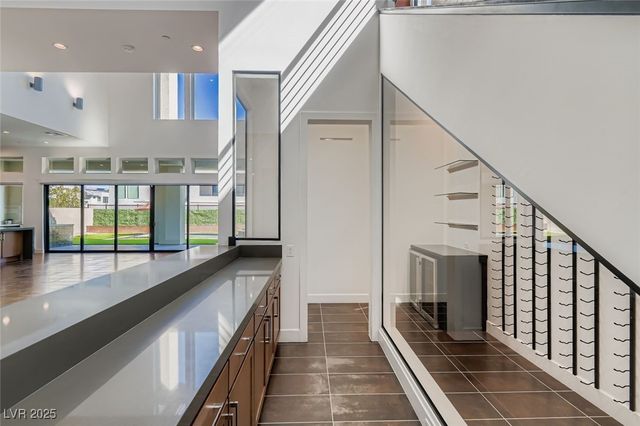 10748 Steel Ridge Court, Las Vegas, NV 89135