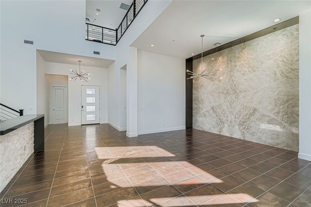 10748 Steel Ridge Court, Las Vegas, NV 89135