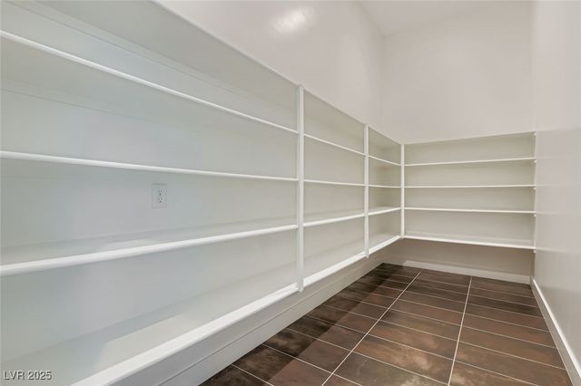 10748 Steel Ridge Court, Las Vegas, NV 89135