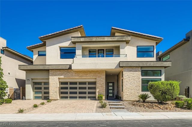 10748 Steel Ridge Court, Las Vegas, NV 89135