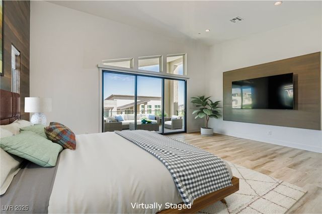 10748 Steel Ridge Court, Las Vegas, NV 89135