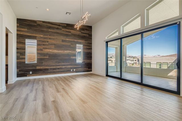 10748 Steel Ridge Court, Las Vegas, NV 89135