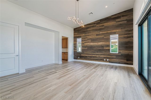 10748 Steel Ridge Court, Las Vegas, NV 89135