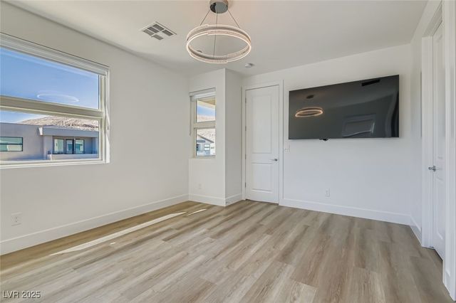 10748 Steel Ridge Court, Las Vegas, NV 89135