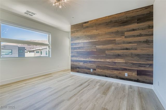 10748 Steel Ridge Court, Las Vegas, NV 89135