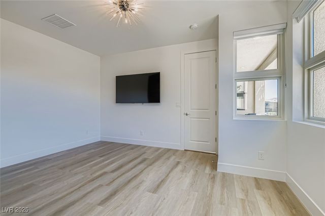 10748 Steel Ridge Court, Las Vegas, NV 89135