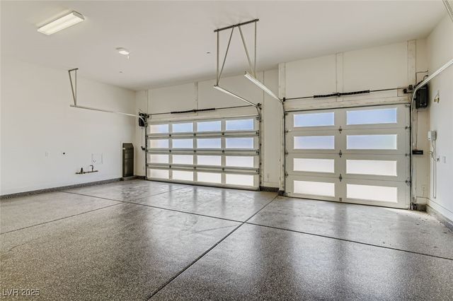 10748 Steel Ridge Court, Las Vegas, NV 89135