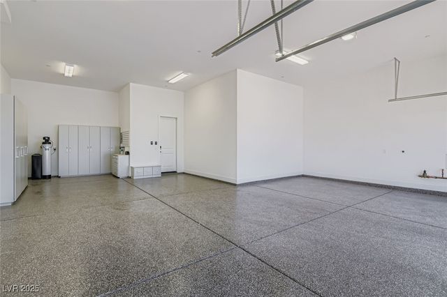 10748 Steel Ridge Court, Las Vegas, NV 89135