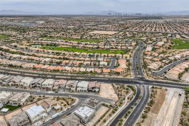 10748 Steel Ridge Court, Las Vegas, NV 89135