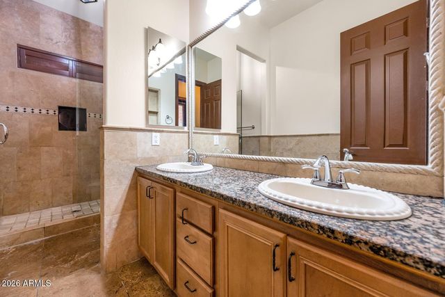 2703 W LANGUID Lane, Phoenix, AZ 85086