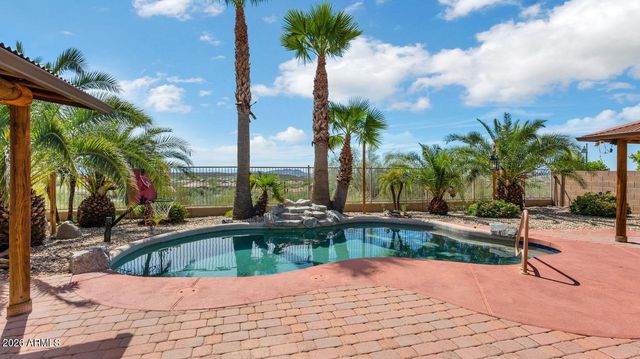 2703 W LANGUID Lane, Phoenix, AZ 85086