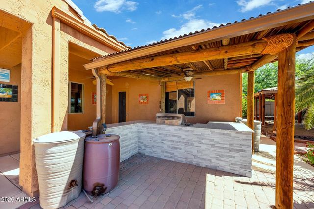 2703 W LANGUID Lane, Phoenix, AZ 85086