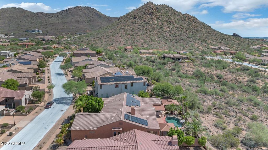 2703 W LANGUID Lane, Phoenix, AZ 85086 — photo 4