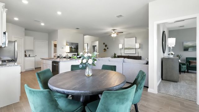 625 HARVEY Street, Grandview, TX 76050