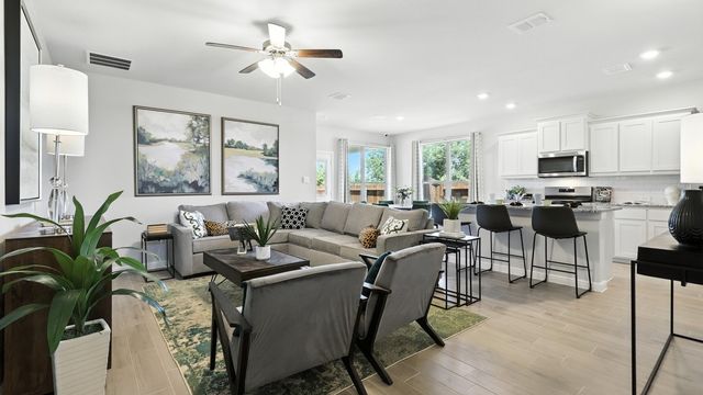 625 HARVEY Street, Grandview, TX 76050