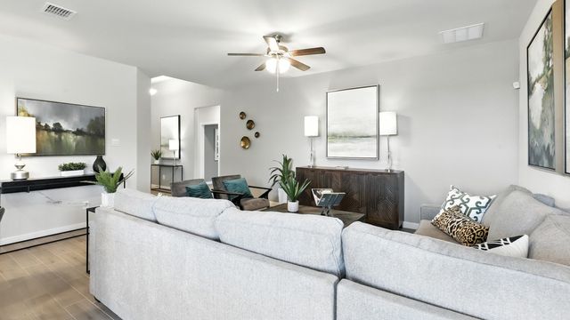 625 HARVEY Street, Grandview, TX 76050