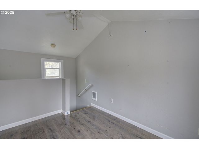 12700 Se 27TH Ave, Milwaukie, OR 97222