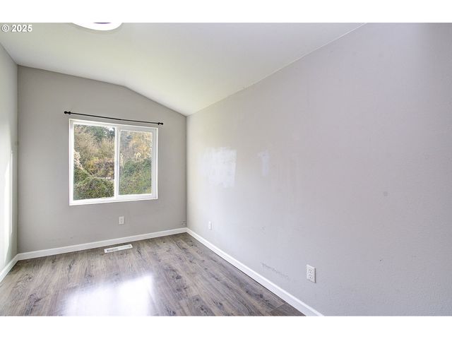 12700 Se 27TH Ave, Milwaukie, OR 97222