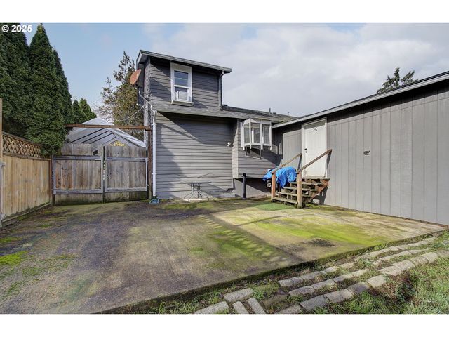 12700 Se 27TH Ave, Milwaukie, OR 97222