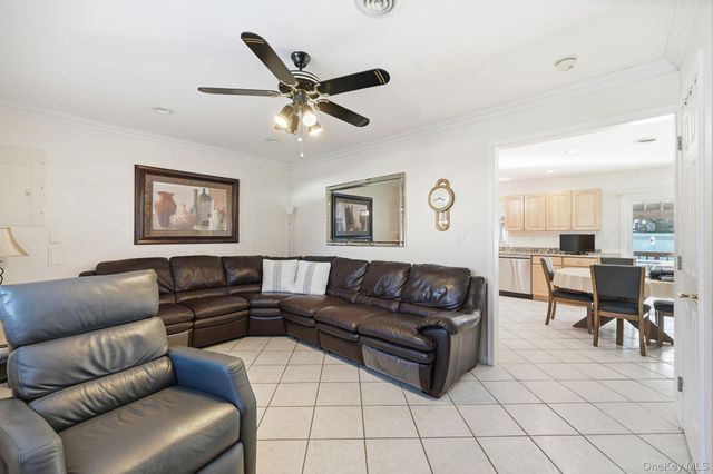 1 Penny Lane, West Nyack, NY 10994