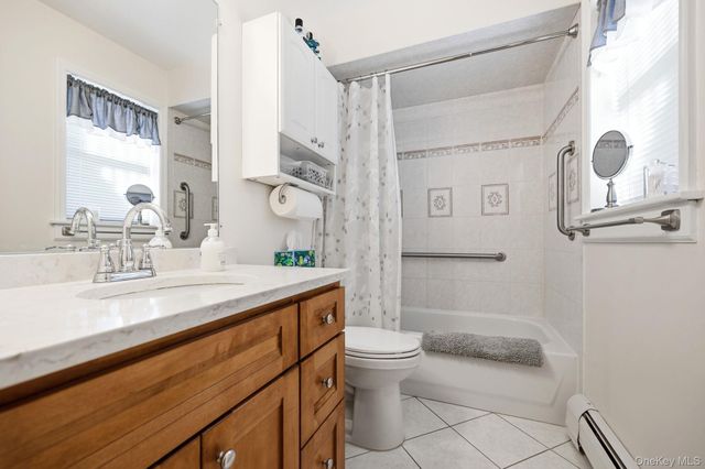 1 Penny Lane, West Nyack, NY 10994