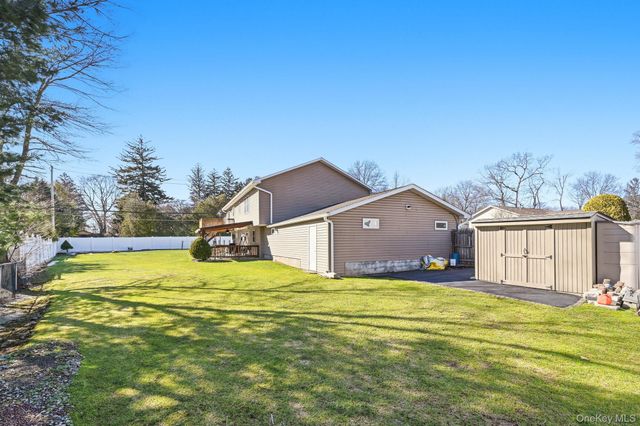 1 Penny Lane, West Nyack, NY 10994