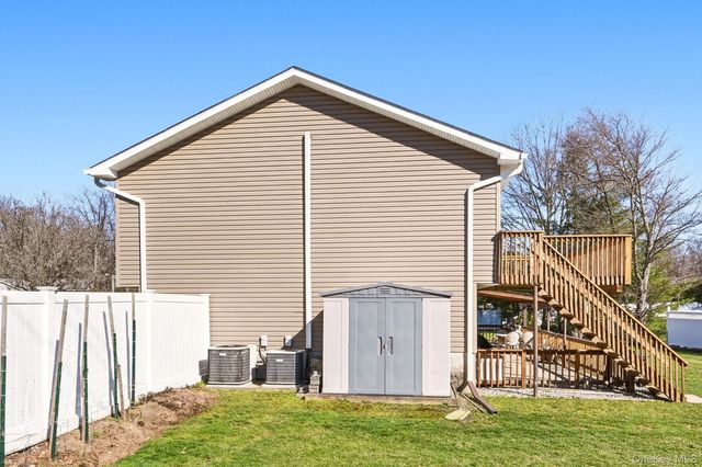 1 Penny Lane, West Nyack, NY 10994