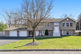 1 Penny Lane, West Nyack, NY 10994