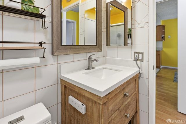 2467 Rowntree Way 203B, South San Francisco, CA 94080