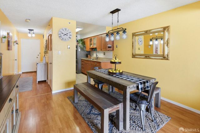 2467 Rowntree Way 203B, South San Francisco, CA 94080