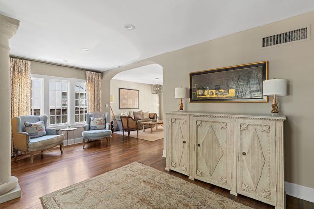 2103 South Boulevard, Houston, TX 77098