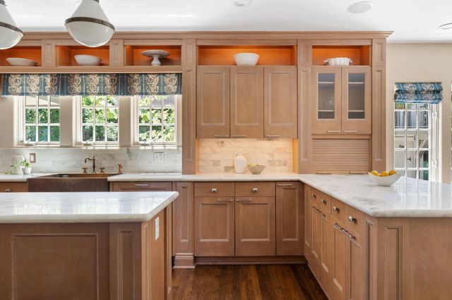 2103 South Boulevard, Houston, TX 77098